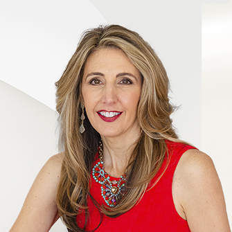Stephanie Hevezi Headshot