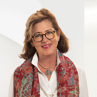 Kathy Abernathy Headshot