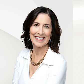 Jane Bracken Headshot