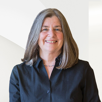 Geralyn Donohue Headshot