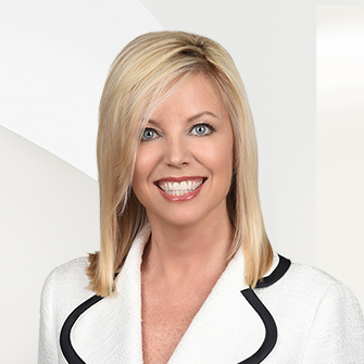 Leanna Fruin Headshot