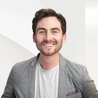 Sean Carrie Headshot
