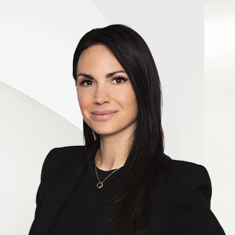 Maude Vézeau Headshot