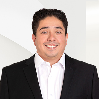 Eloy Medina Headshot