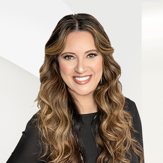 Tracy Payne Headshot