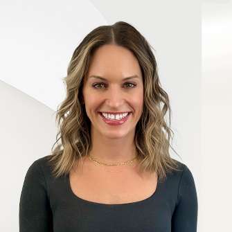 Leah Lentz Headshot